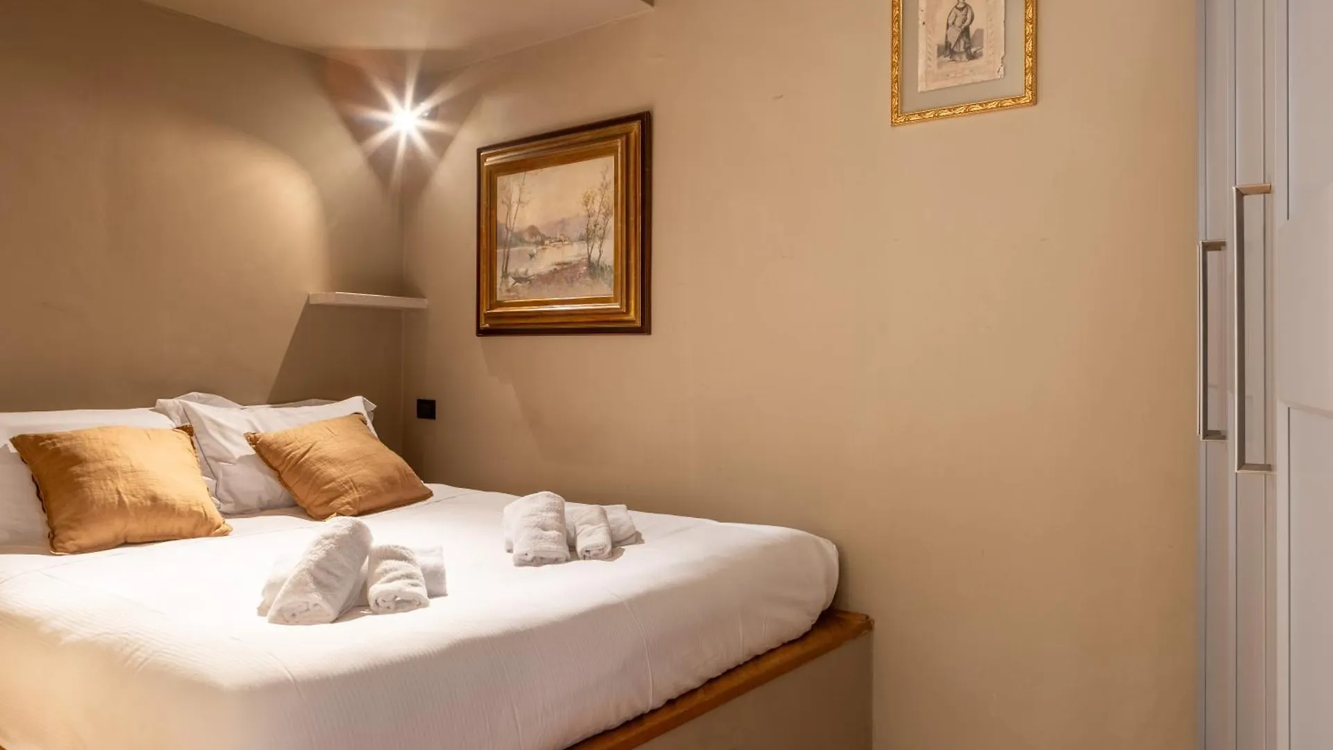 Royal Mansion Of Prince Tommaso Corsini Florence Apartment