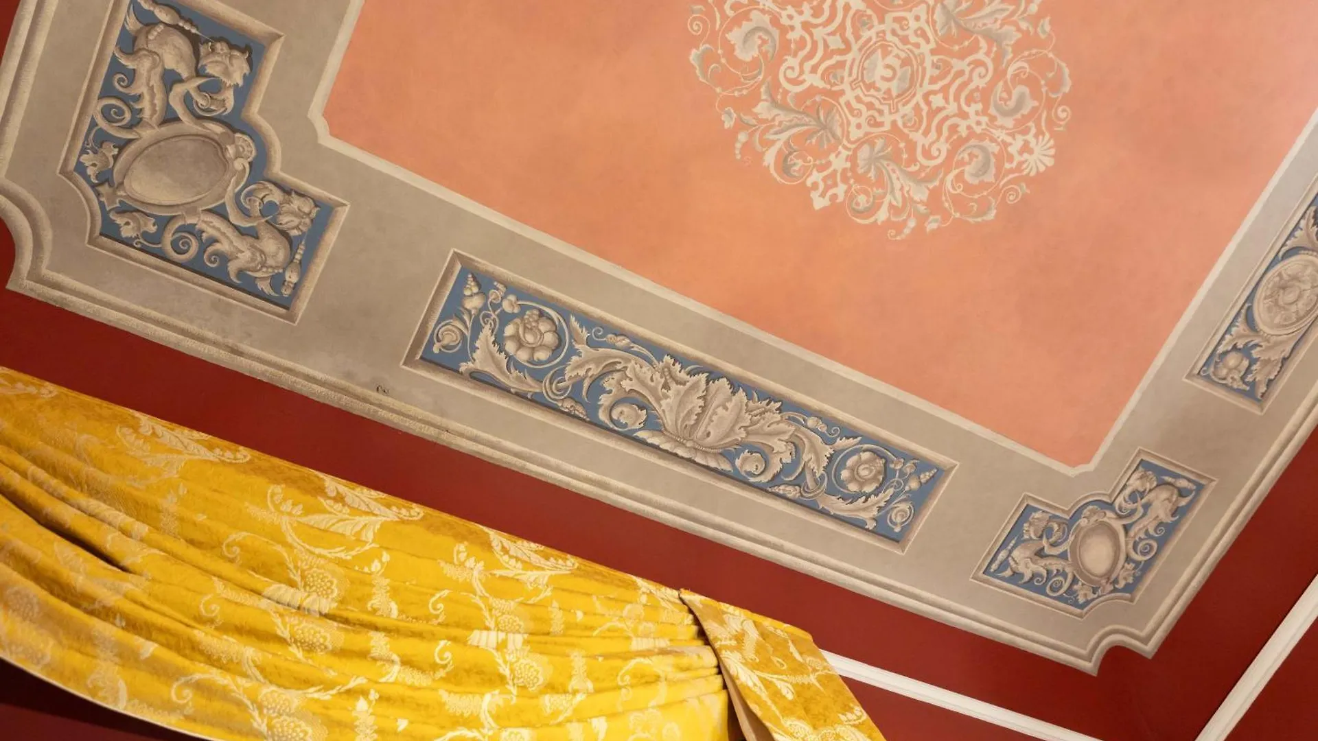 Apartment Royal Mansion Of Prince Tommaso Corsini Florence Italy